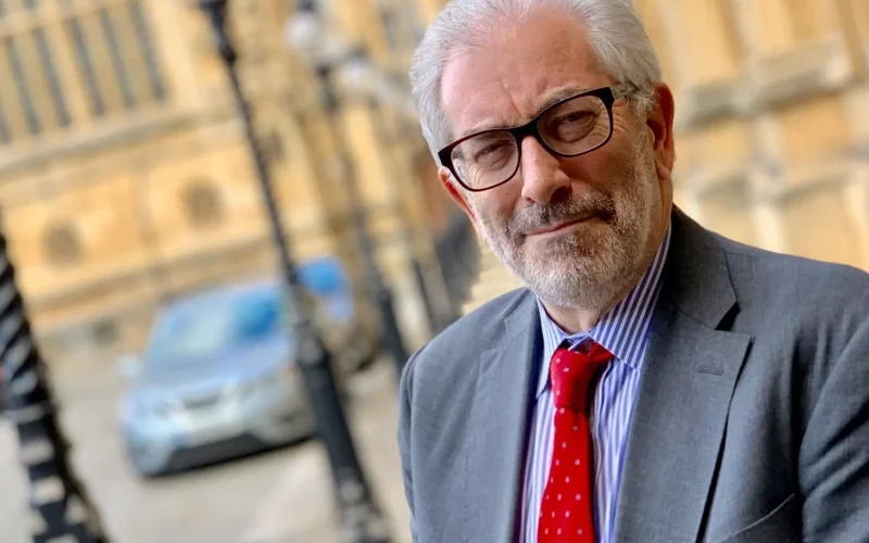 Lord Kerslake 1.jpg
